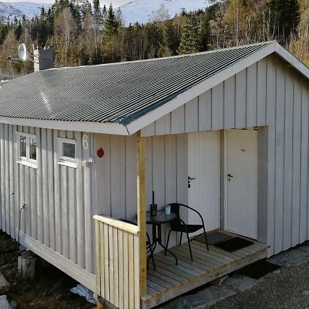 Smordal Hytteutleie Og Camping Nordfjordeid Exterior foto
